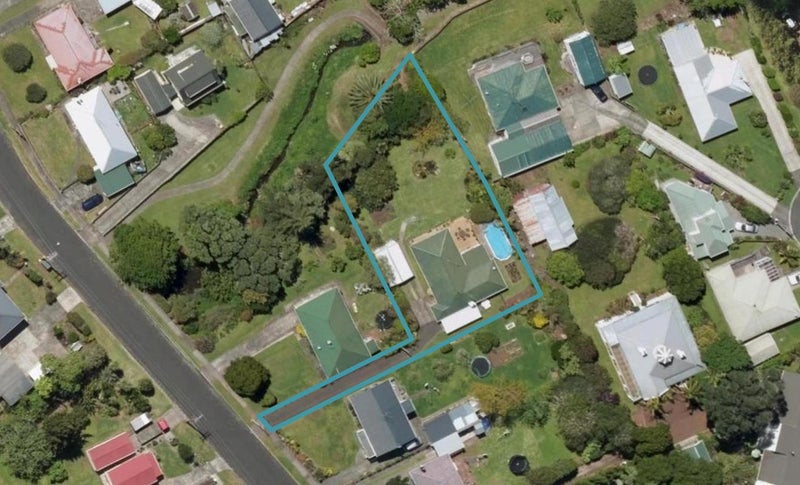 13 Tuatara Drive, Kamo, Whangarei - Carousel 1
