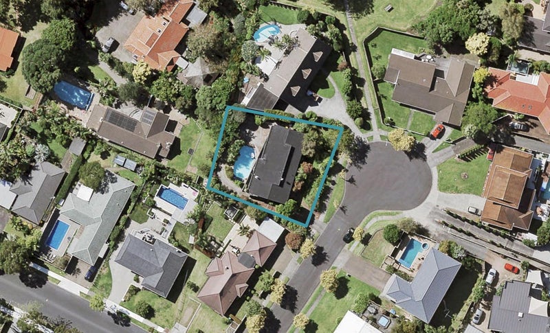 4 Hill Rise, Sunnyhills, Auckland - Carousel 1