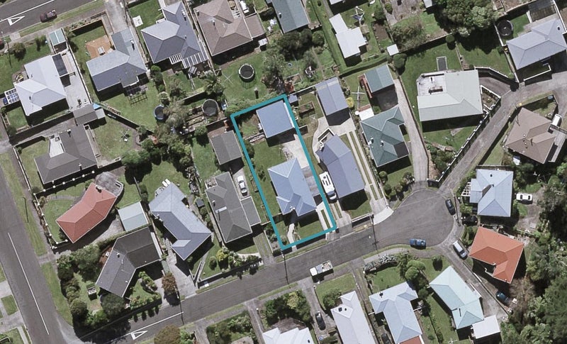 7 Barclay Street, Ferndale, New Plymouth - Carousel 1