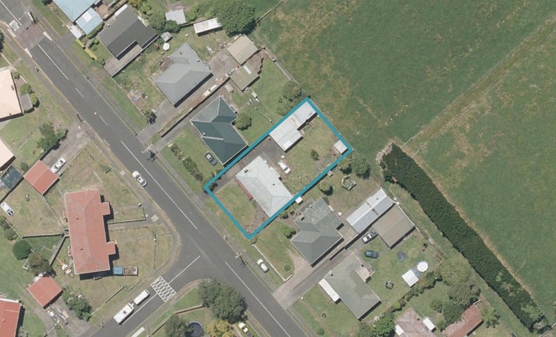 116 Talbot Street, Whanganui East, Whanganui - Carousel 1