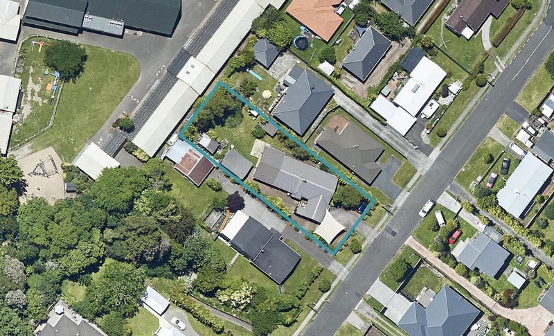 34 Larcy Road, Lynmore, Rotorua - Carousel 1