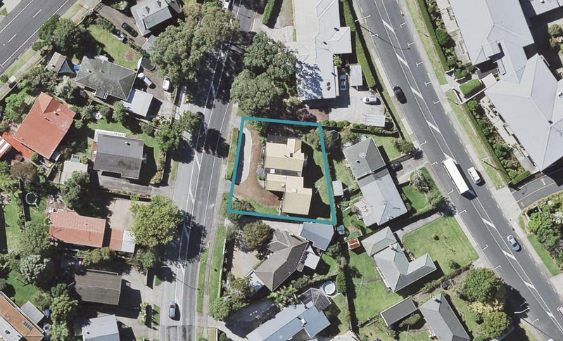 40 Botany Road, Botany Downs, Auckland - Carousel 1