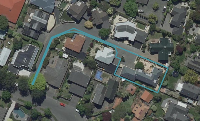 7 Denley Gardens, Avonhead, Christchurch - Carousel 1