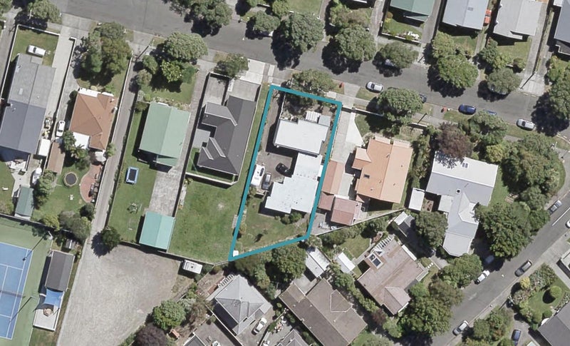 2/34 Wilford Street, Woburn, Lower Hutt - Carousel 1