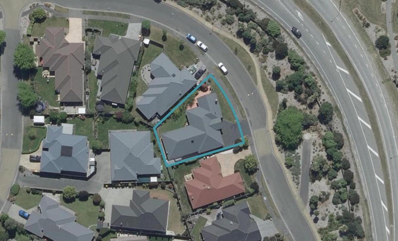 44 Limes Avenue, Parklands, Christchurch - Carousel 1