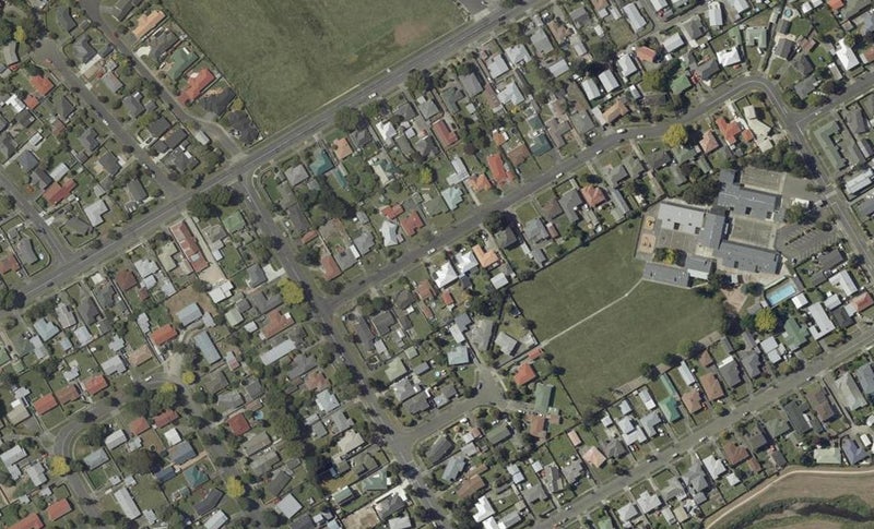 9 Lancaster Street, Highbury, Palmerston North - Carousel 1