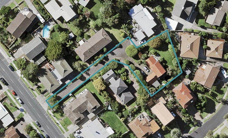 56 Sandspit Road, Cockle Bay, Auckland - Carousel 1