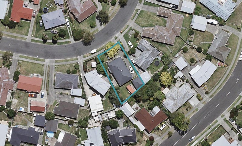 15 Robinson Crescent, Tamatea, Napier - Carousel 1