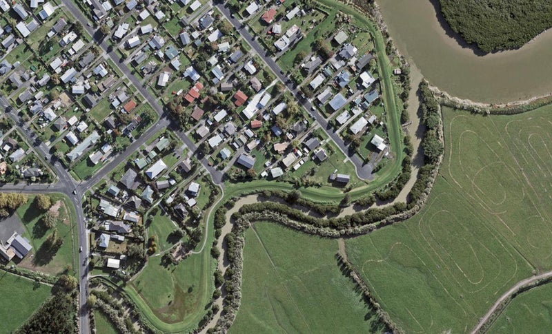 38C Parakai Avenue, Parakai, Helensville - Carousel 1