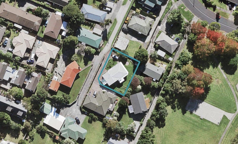 76 Nikau Street, New Lynn, Auckland - Carousel 1