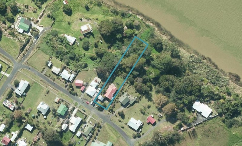 36 Walker Terrace, Te Kopuru - Carousel 1
