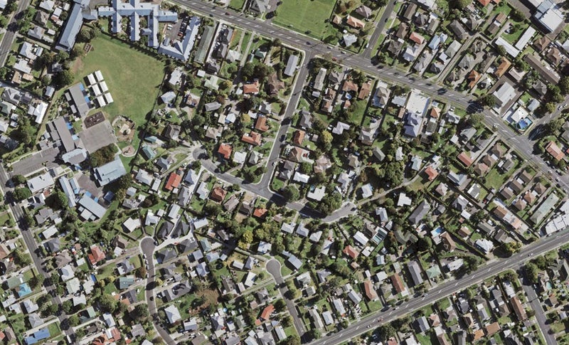 10 Kay Road, Manurewa, Auckland - Carousel 1