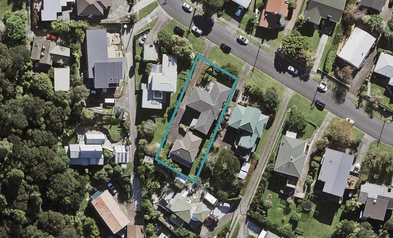1/23 Tui Glen Road, Birkenhead, Auckland - Carousel 1