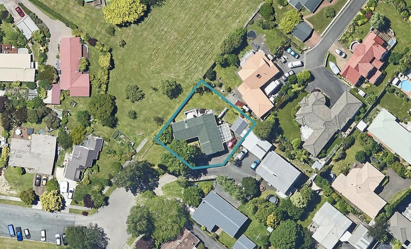 43 Waitawa Place, Lynmore, Rotorua - Carousel 1