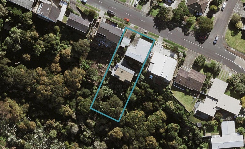 1/101 Exmouth Road, Northcote, Auckland - Carousel 1