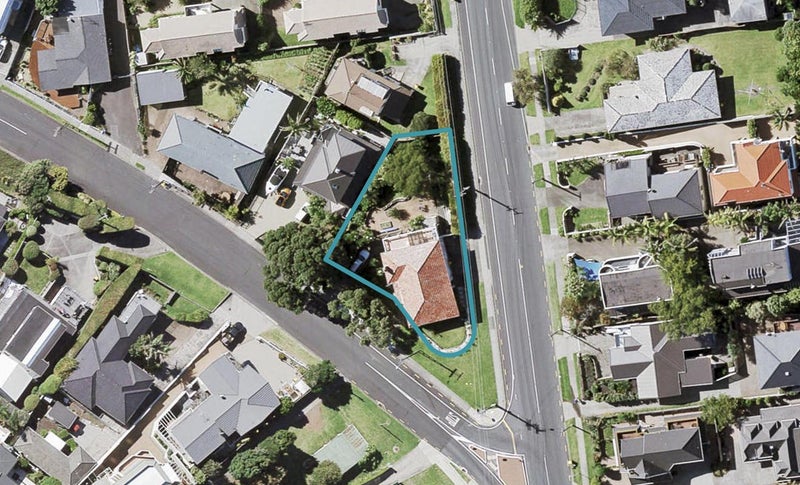 163 Bucklands Beach Road, Bucklands Beach, Auckland - Carousel 1