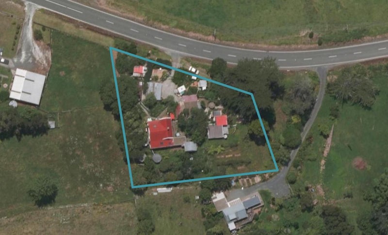 76 Kaiwaka-Mangawhai Road, Wellsford - Carousel 1