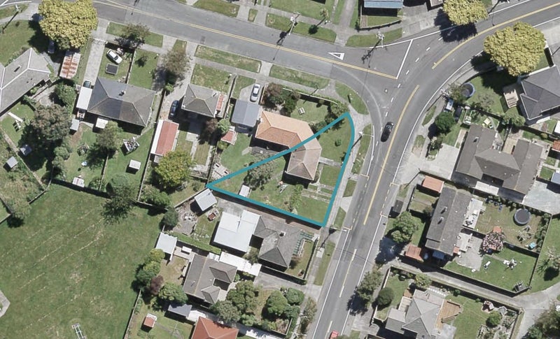 371 Waiwhetu Road, Fairfield, Lower Hutt - Carousel 1