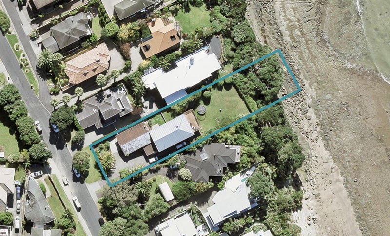 2/48 Sharon Road, Waiake, Auckland - Carousel 1