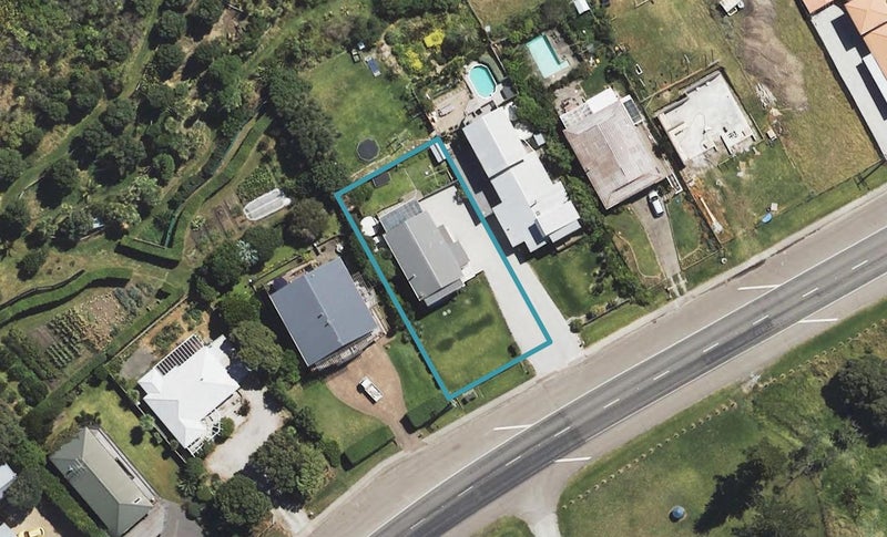 68 Moana Road, Okitu, Gisborne - Carousel 1