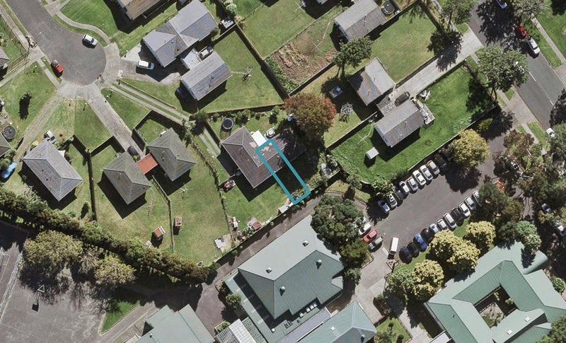 35 Cessna Crescent, Mangere, Auckland - Carousel 1