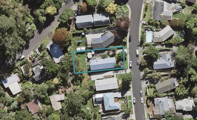 82 Mountbatten Avenue, Hillcrest, Auckland - Carousel 1