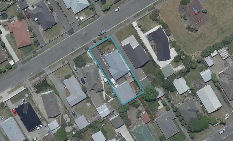 11 Endeavour Street, North New Brighton, Christchurch - Carousel 1
