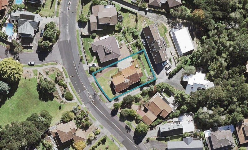 150 Chelsea View Drive, Chatswood, Auckland - Carousel 1