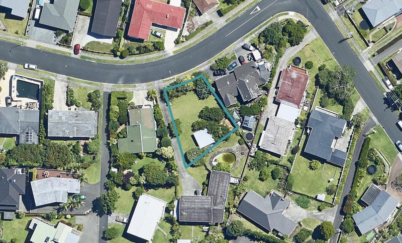 10 Eaton Crescent, Matua, Tauranga - Carousel 1