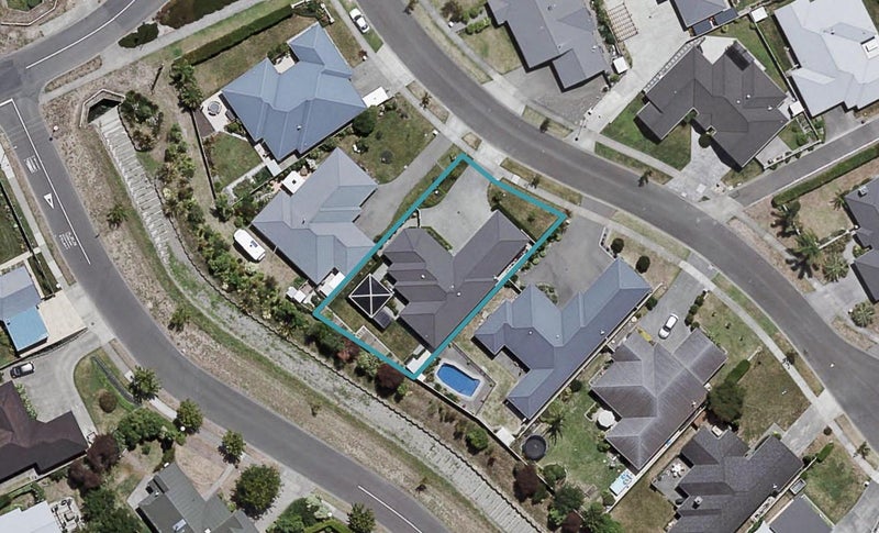 3 Bourke Place, Havelock North, Havelock North - Carousel 1