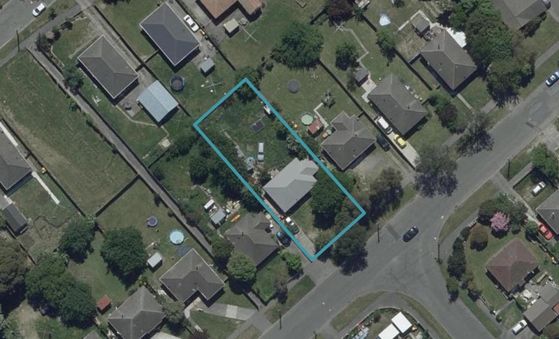 136 Aorangi Road, Bryndwr, Christchurch - Carousel 1