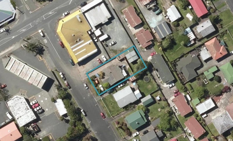 1 Bernard Street, Avenues, Whangarei - Carousel 1