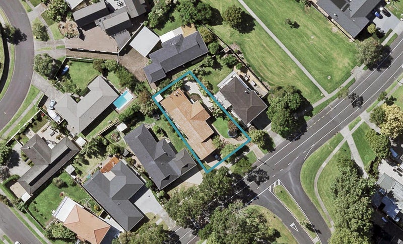145 Fisher Parade, Sunnyhills, Auckland - Carousel 1