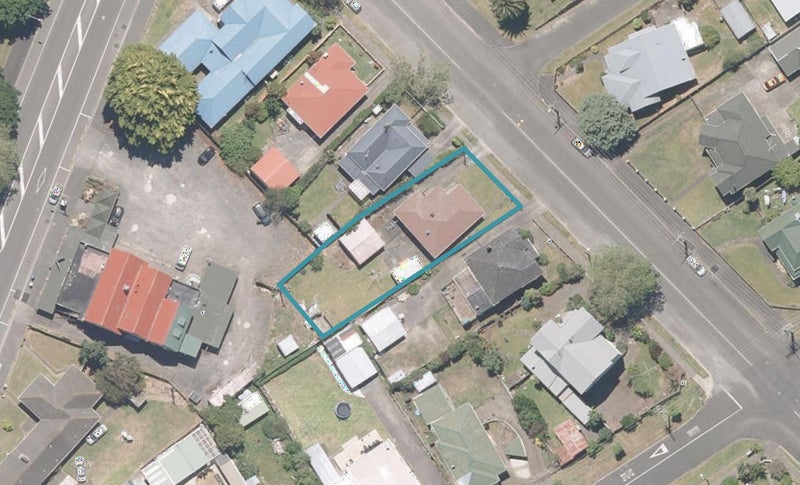 13A Carlton Avenue, Gonville, Whanganui - Carousel 1