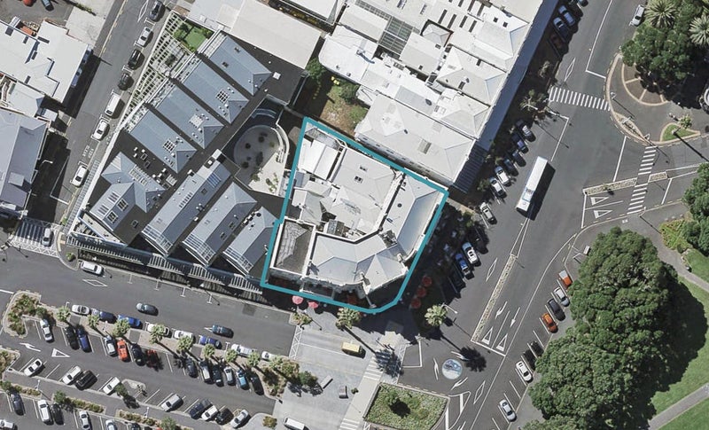 1 Victoria Road, Devonport, Auckland - Carousel 1