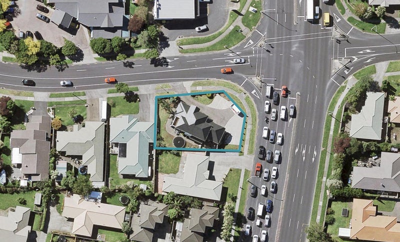 143 Golfland Drive, Golflands, Auckland - Carousel 1