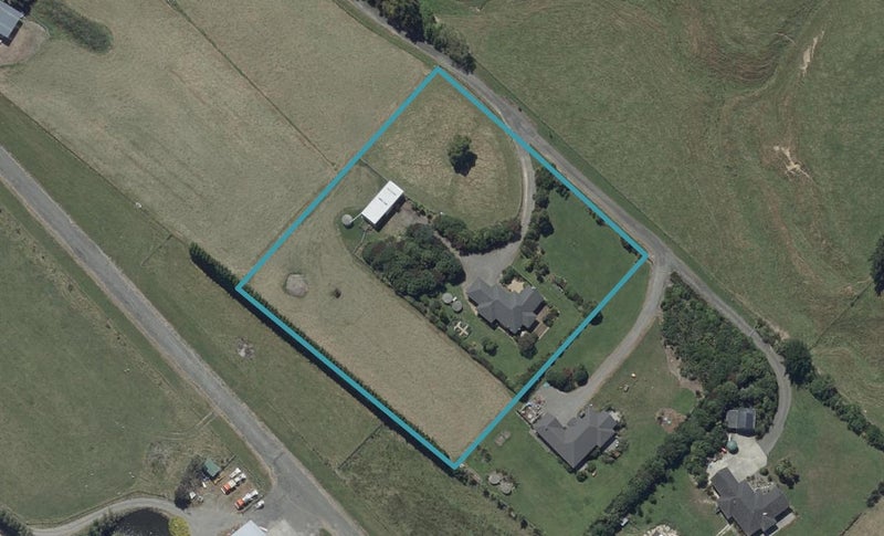 304 Watershed Road, Bunnythorpe, Palmerston North - Carousel 1