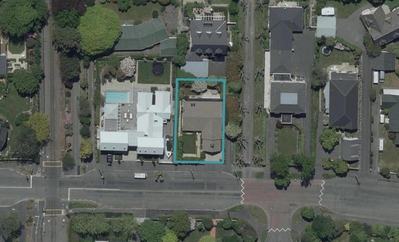 28 Wroxton Terrace, Merivale, Christchurch - Carousel 1