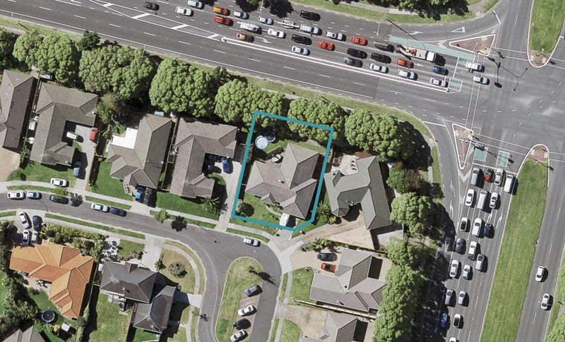 16 Srah Place, East Tamaki, Auckland - Carousel 1