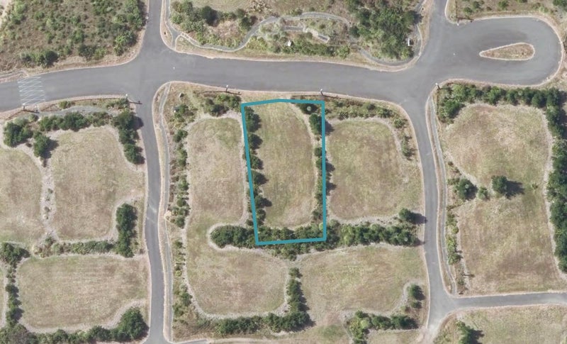 16 Blue Bay Road, Māhia - Carousel 1
