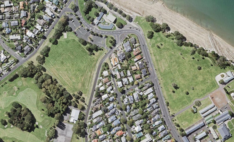 3/22 North Avenue, Narrow Neck, Auckland - Carousel 1