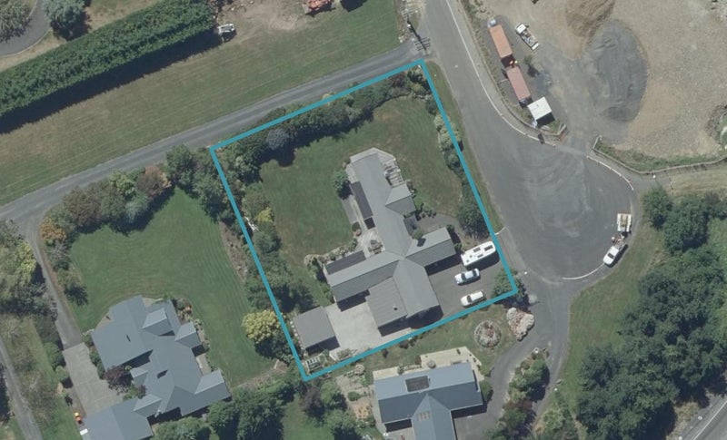 40 Cemetery Road, East Taieri, Mosgiel - Carousel 1