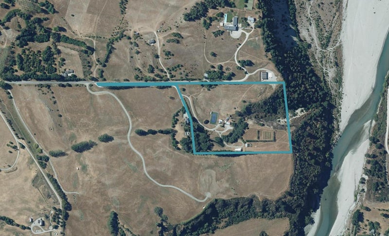 90 Fitzpatrick Road, Dalefield, Queenstown - Carousel 1