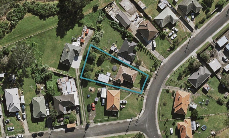 68 Firth Crescent, Otara, Auckland - Carousel 1