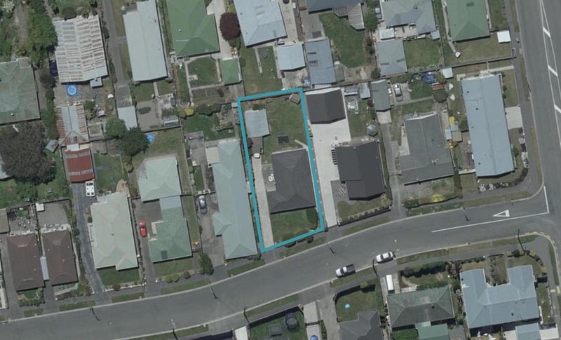 8 Strathfield Avenue, Dallington, Christchurch - Carousel 1