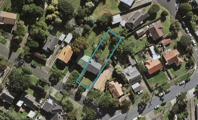 1 Maroa Road, One Tree Hill, Auckland - Carousel 1