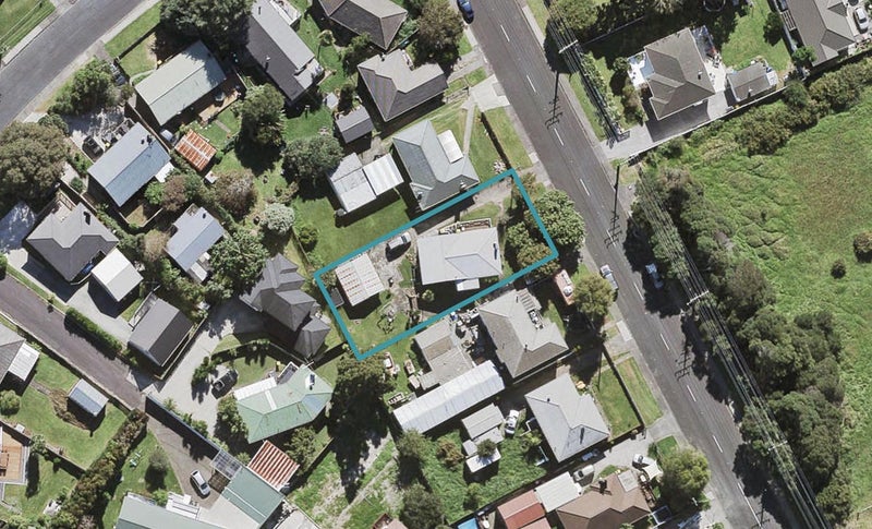 258 Hepburn Road, Glendene, Auckland - Carousel 1