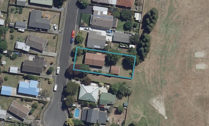 9 Fiona Place, Dinsdale, Hamilton - Carousel 1