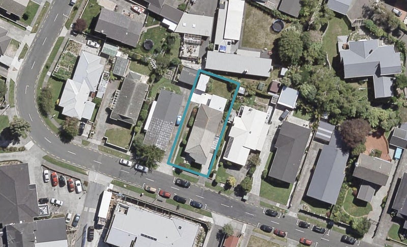 1/56 Wai-Iti Crescent, Woburn, Lower Hutt - Carousel 1