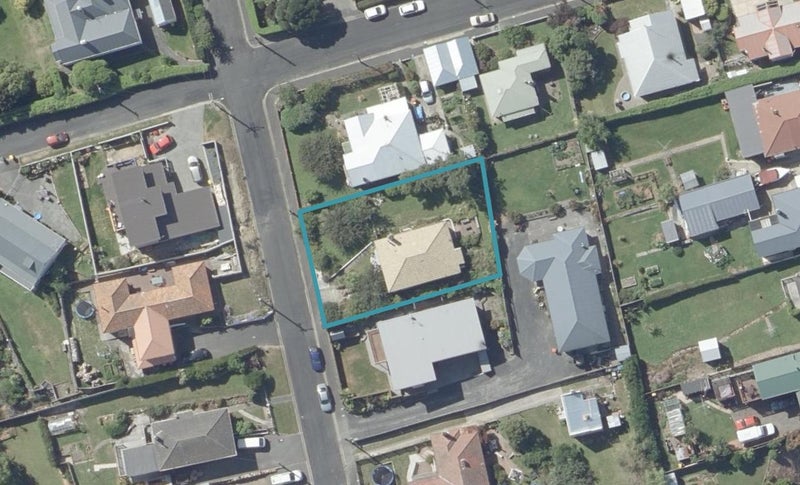 39 Teignmouth Street, Abbotsford, Dunedin - Carousel 1